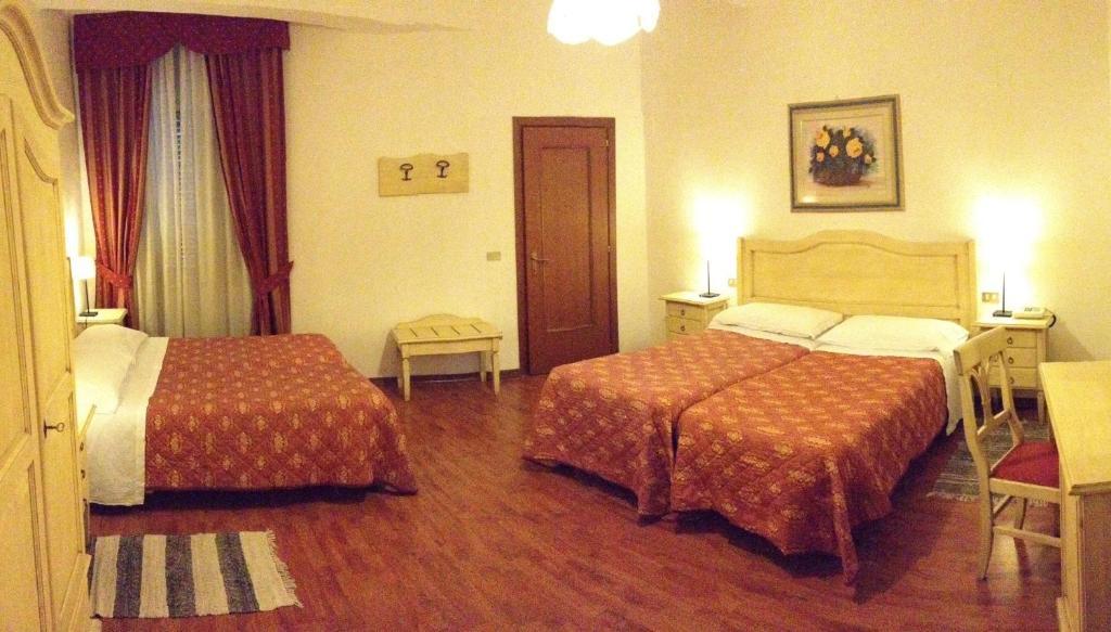 Hotel Umbria Pérouse Chambre photo